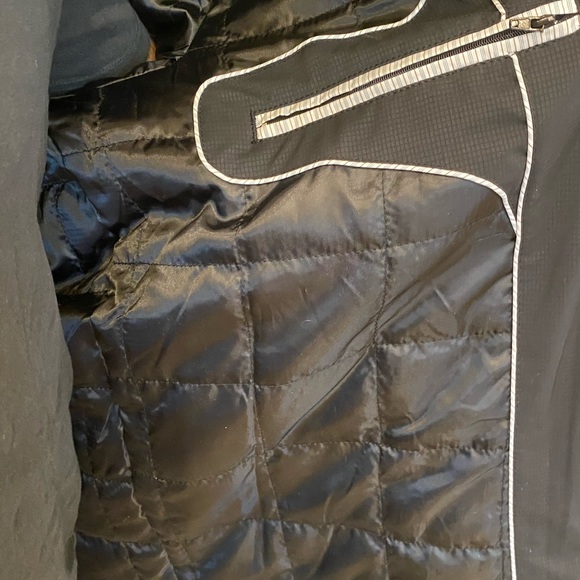 Men’s Tailored Fit Raincoat - Picture 5 of 8